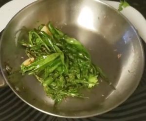 How to make Brinjal bajji