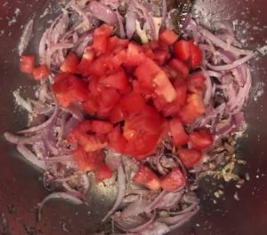 How to make chicken curry