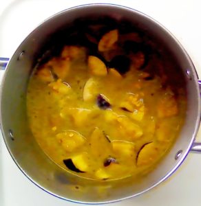 Brinjal sambar/ Badanekayi sambar