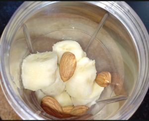 healthy banana smoothie recipe